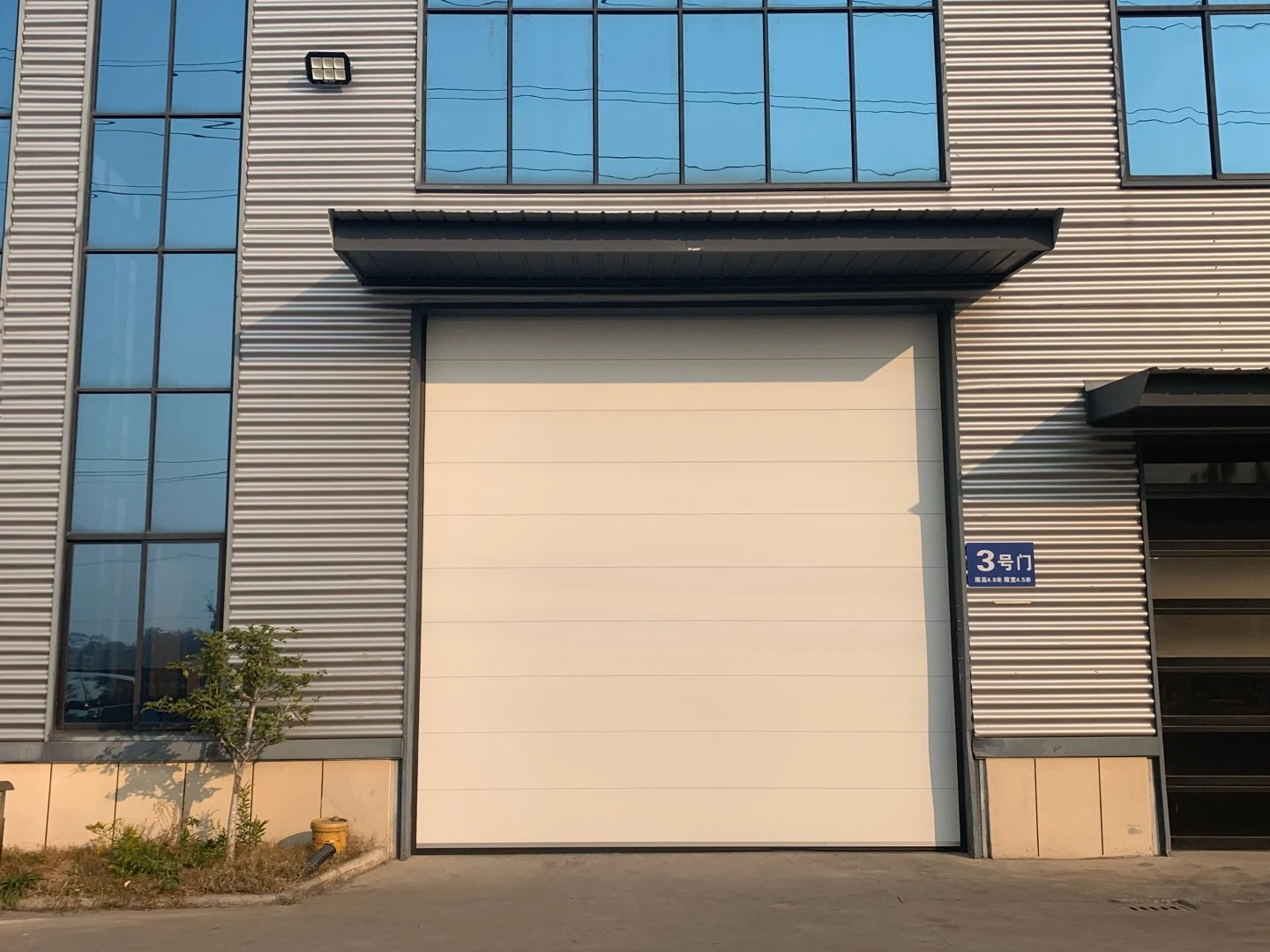 安必信工业门昆明服务站生产基地